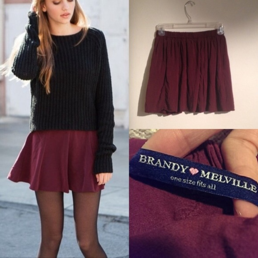 Brandy Melville Maroon miniskirt